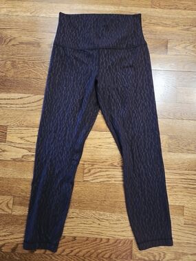Lululemon Align High Rise Pant Capri 25" Size 6